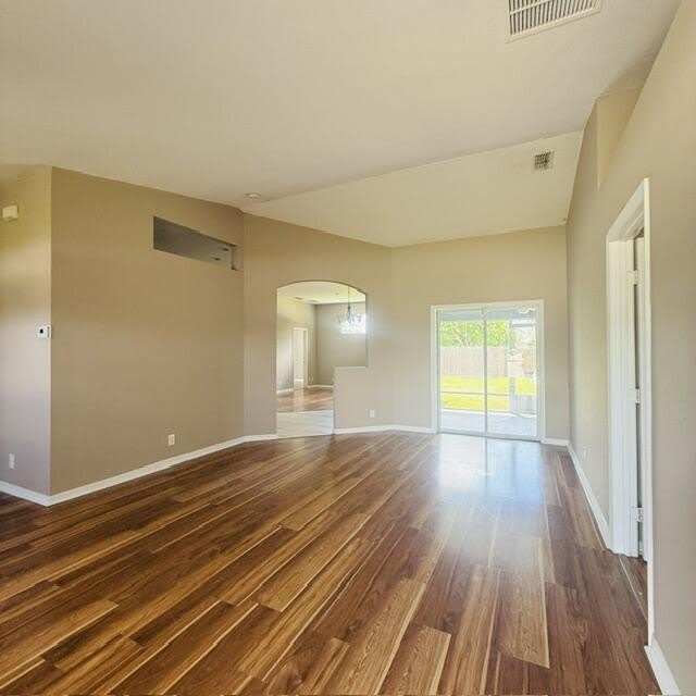 170 SW Christmas Terrace – photo 5
