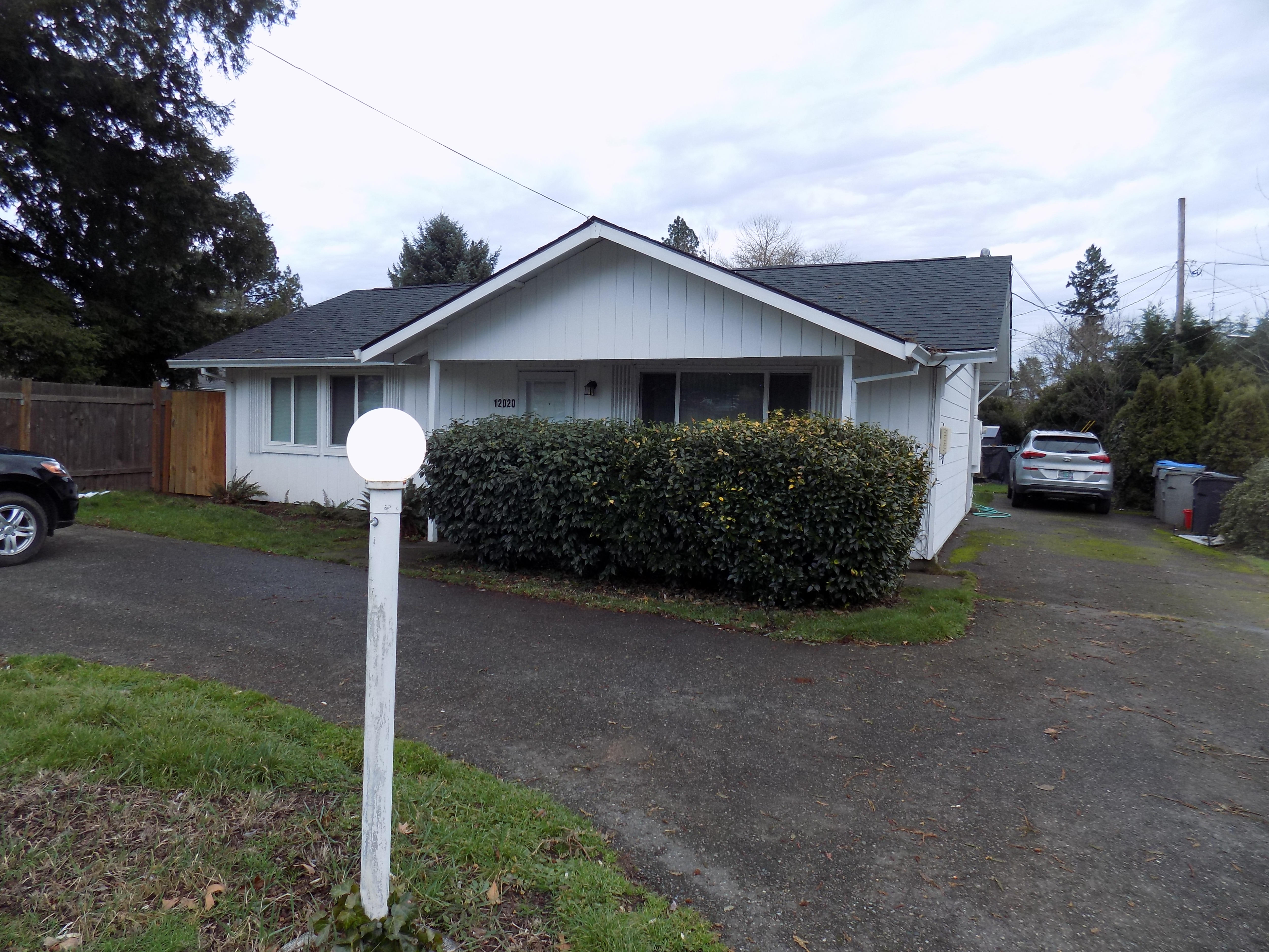 12020 Sw Lincoln Ave – photo 2
