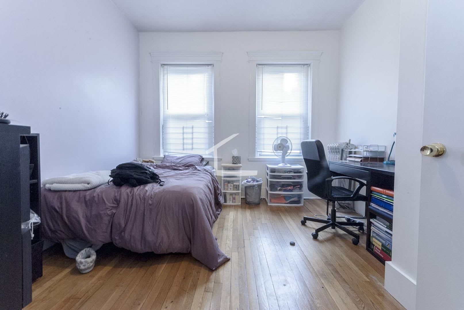 Nice, inexpensive 3 bed for the upcoming school year! – photo 4