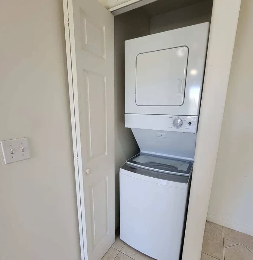 210 Goetting Way – photo 5