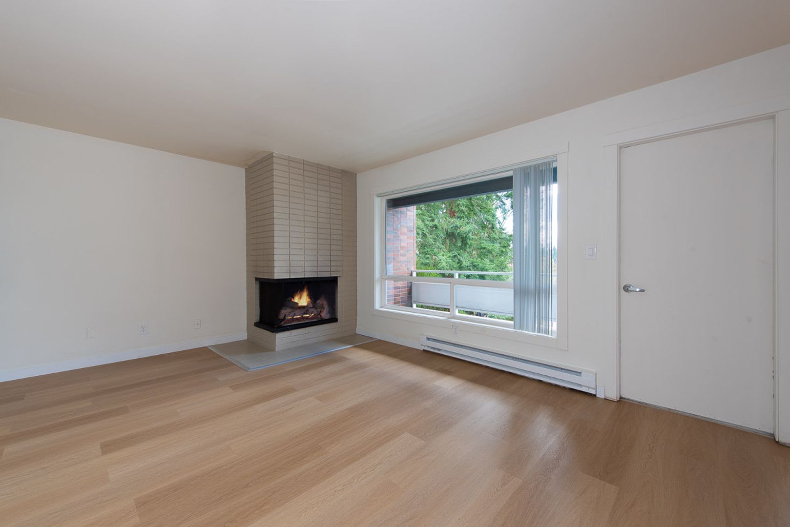 Updated 2bed/1bath in Prime Redmond Location! – photo 5