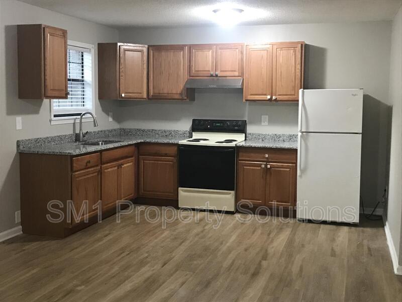 2509 Green Oaks Court Southeast – photo 1