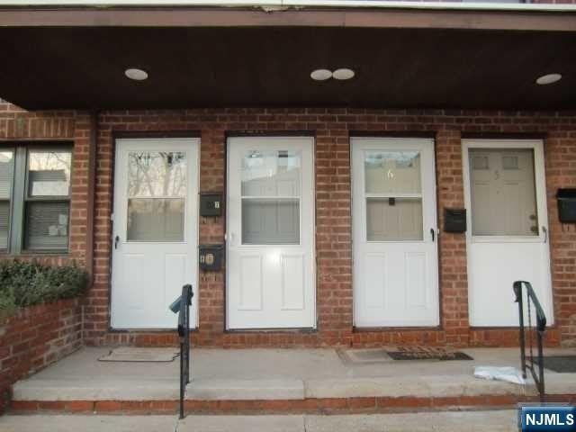 482 Broad Avenue – photo 2