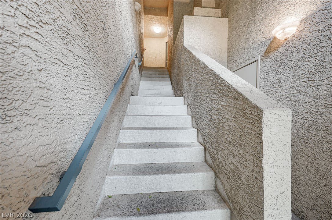 821 Titan Peak Place – photo 2