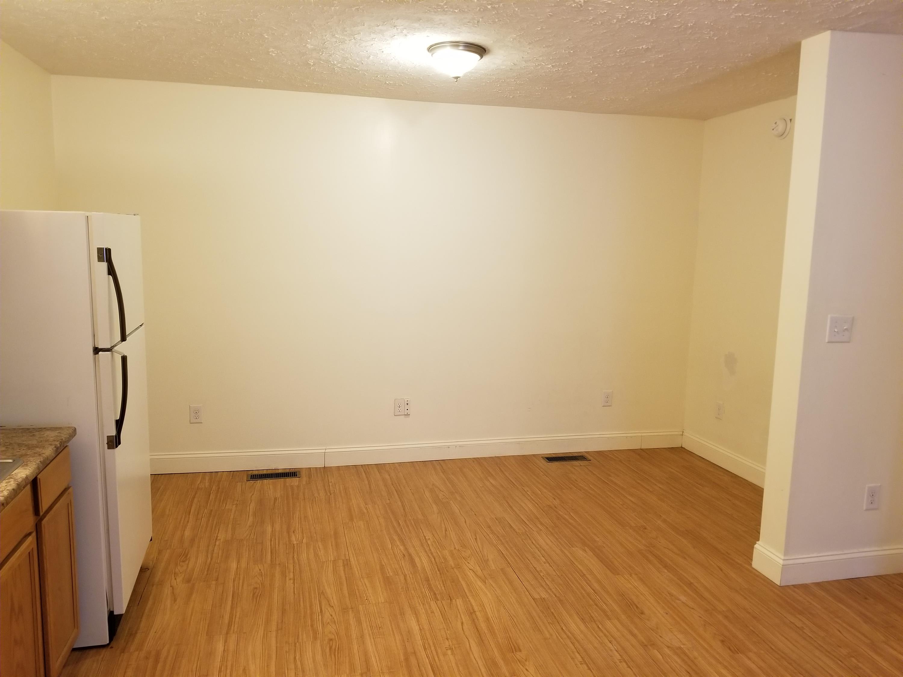 308 East Main Street – photo 4