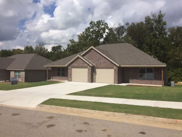 3102 SW Amberwood Ave – photo 2