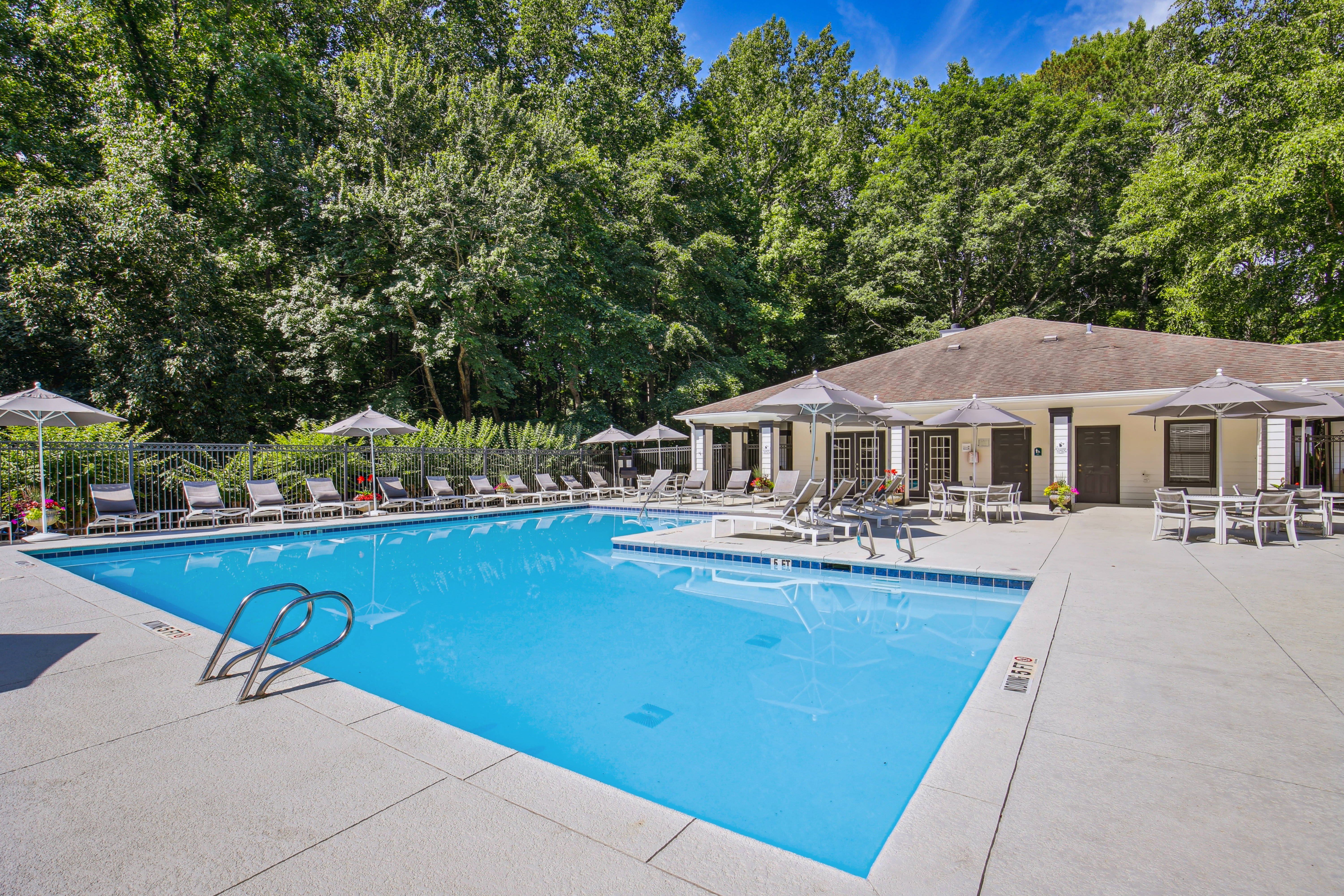Brook Valley Apartments – photo 3
