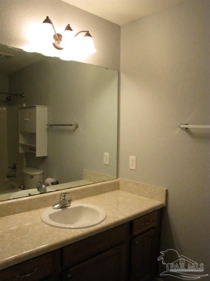 8428 Walnut Ave – photo 5