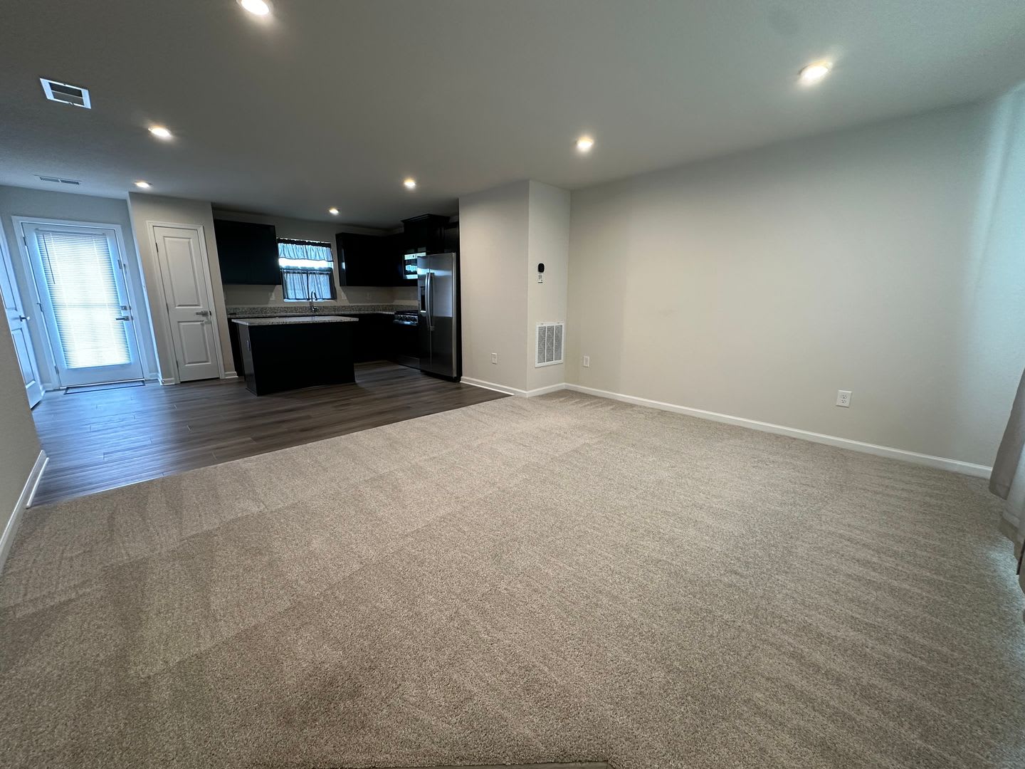 Welcome Home – photo 3