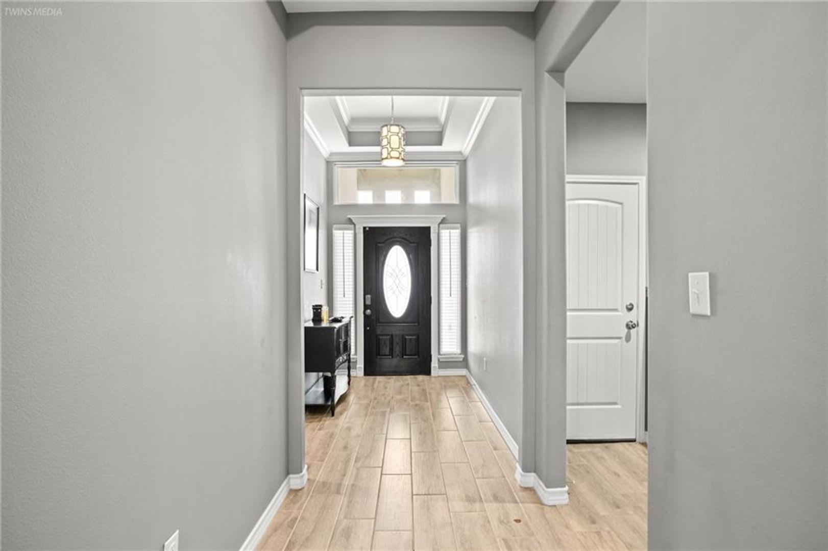 3921 Woodhouse – photo 2