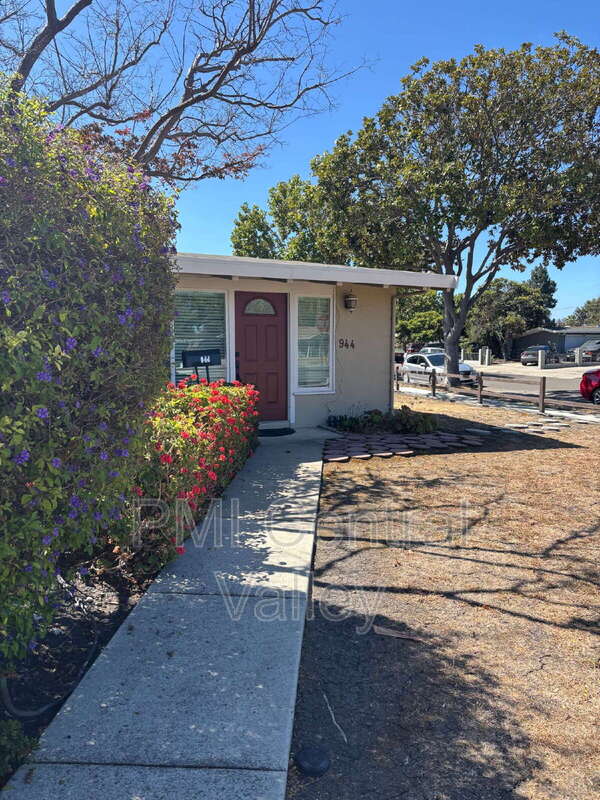 944 Bridgewood Way – photo 3
