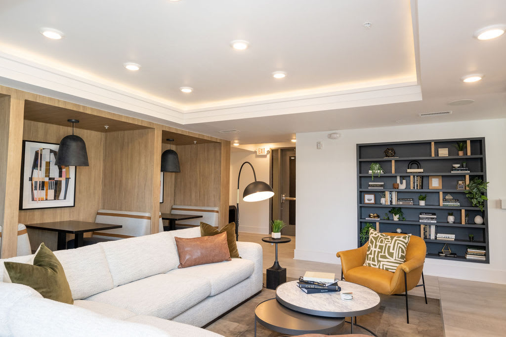 The Mint 425 Apartments – photo 4