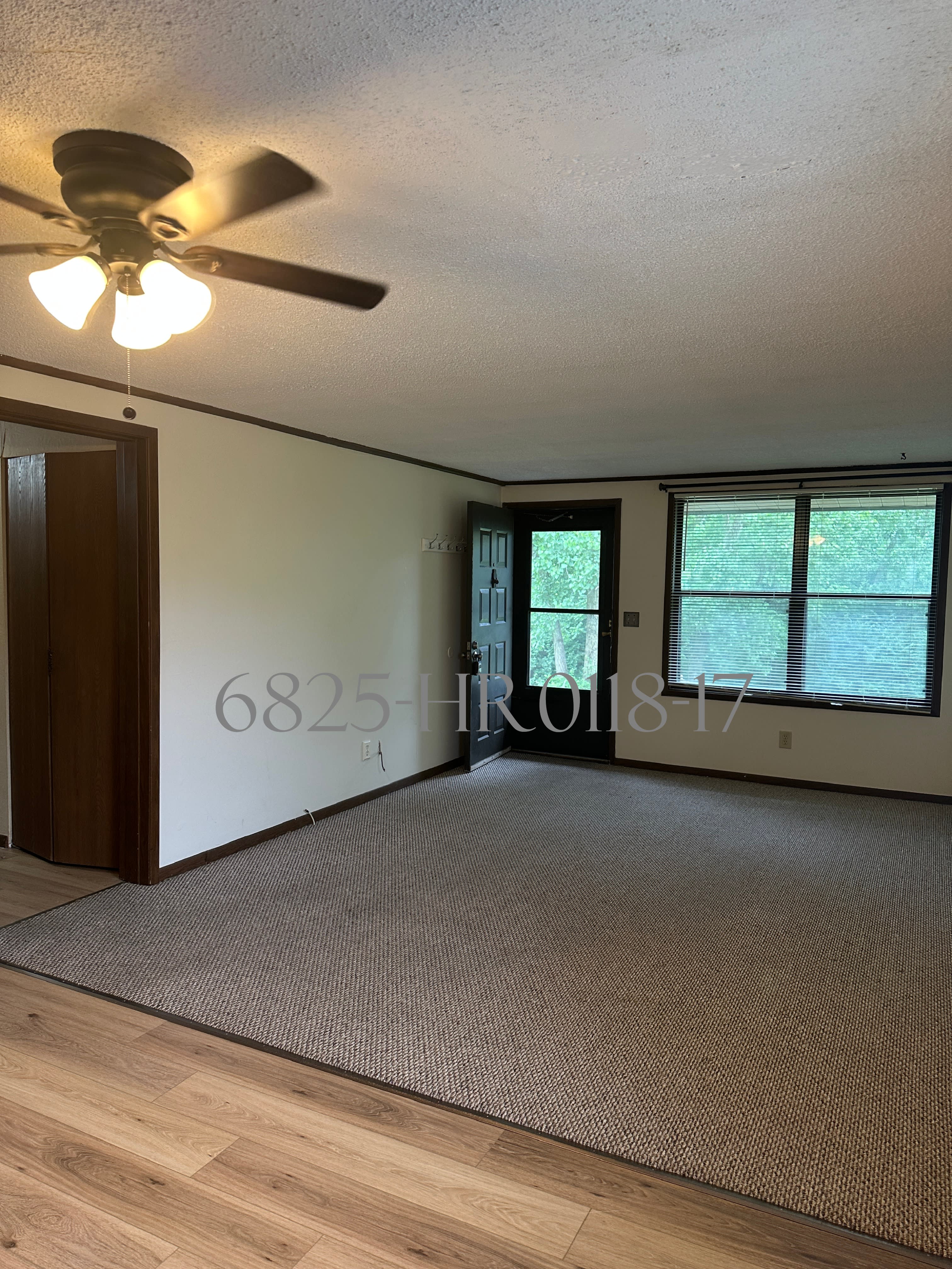 1736 Sun Apple Wy – photo 4