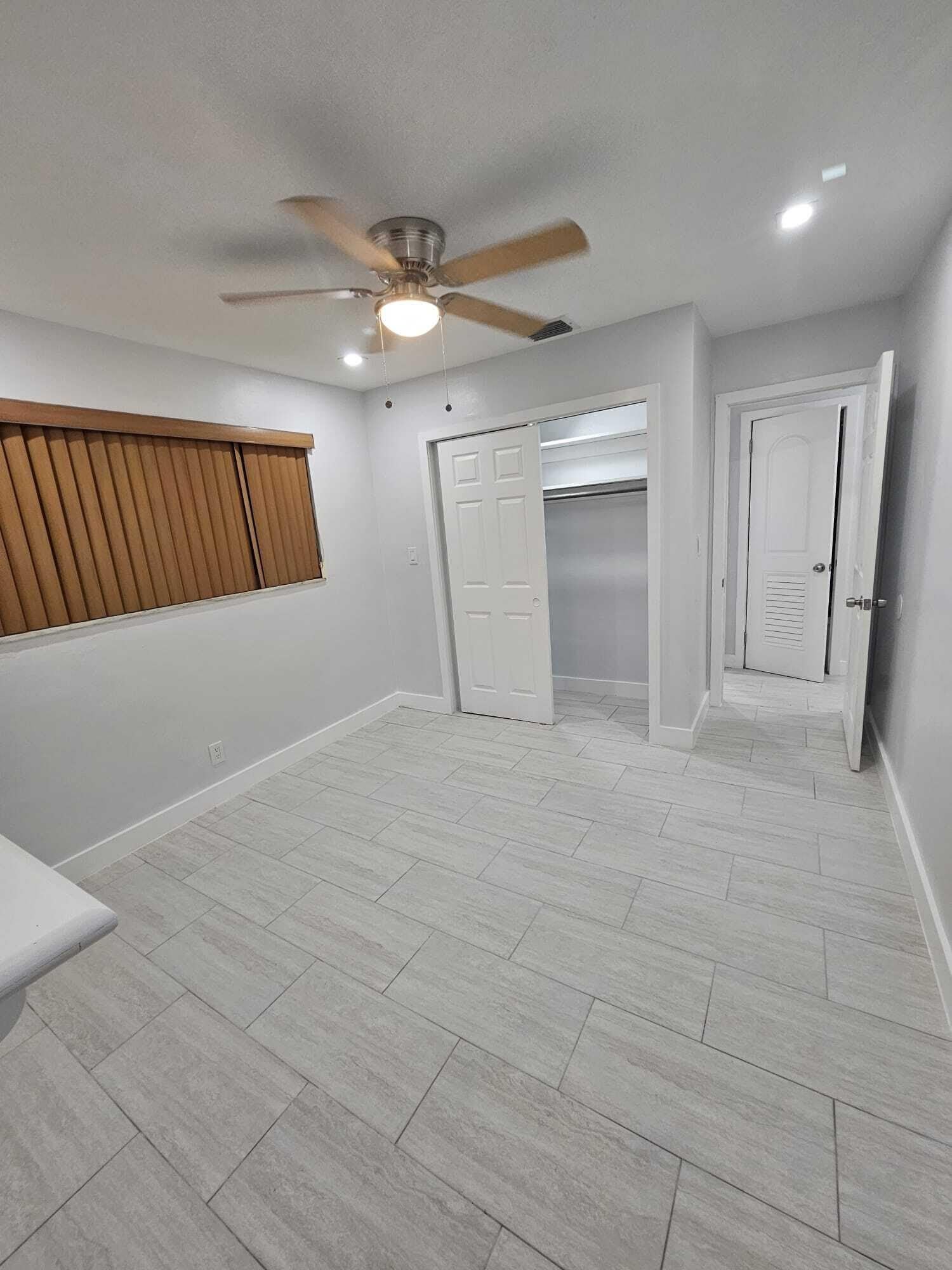 2030 SW 41st Avenue – photo 4