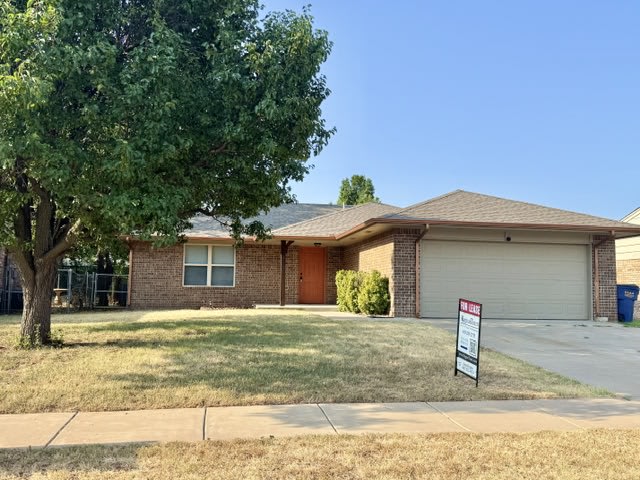 428 W Greenwood Drive – photo 1