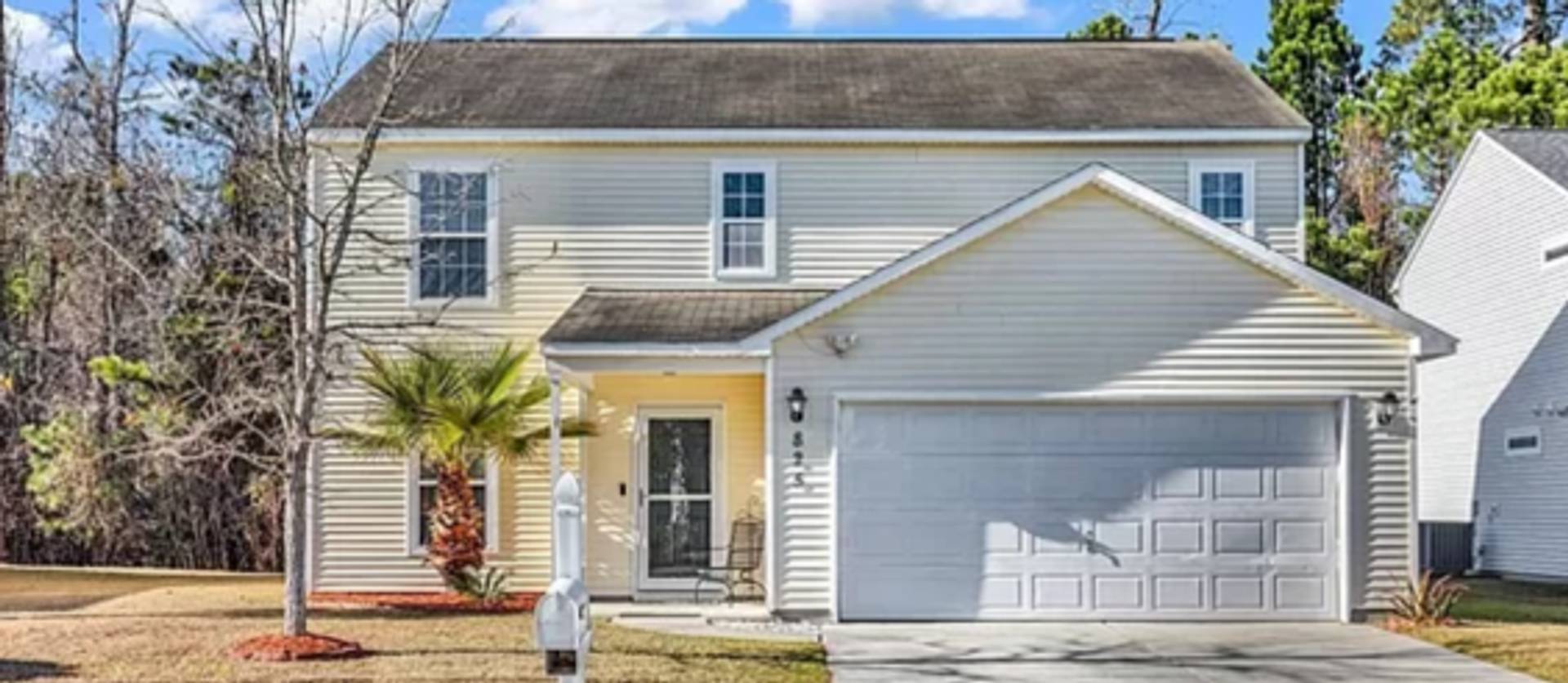 4 Bed 3 Bath home in Bellgrove Community – photo 1