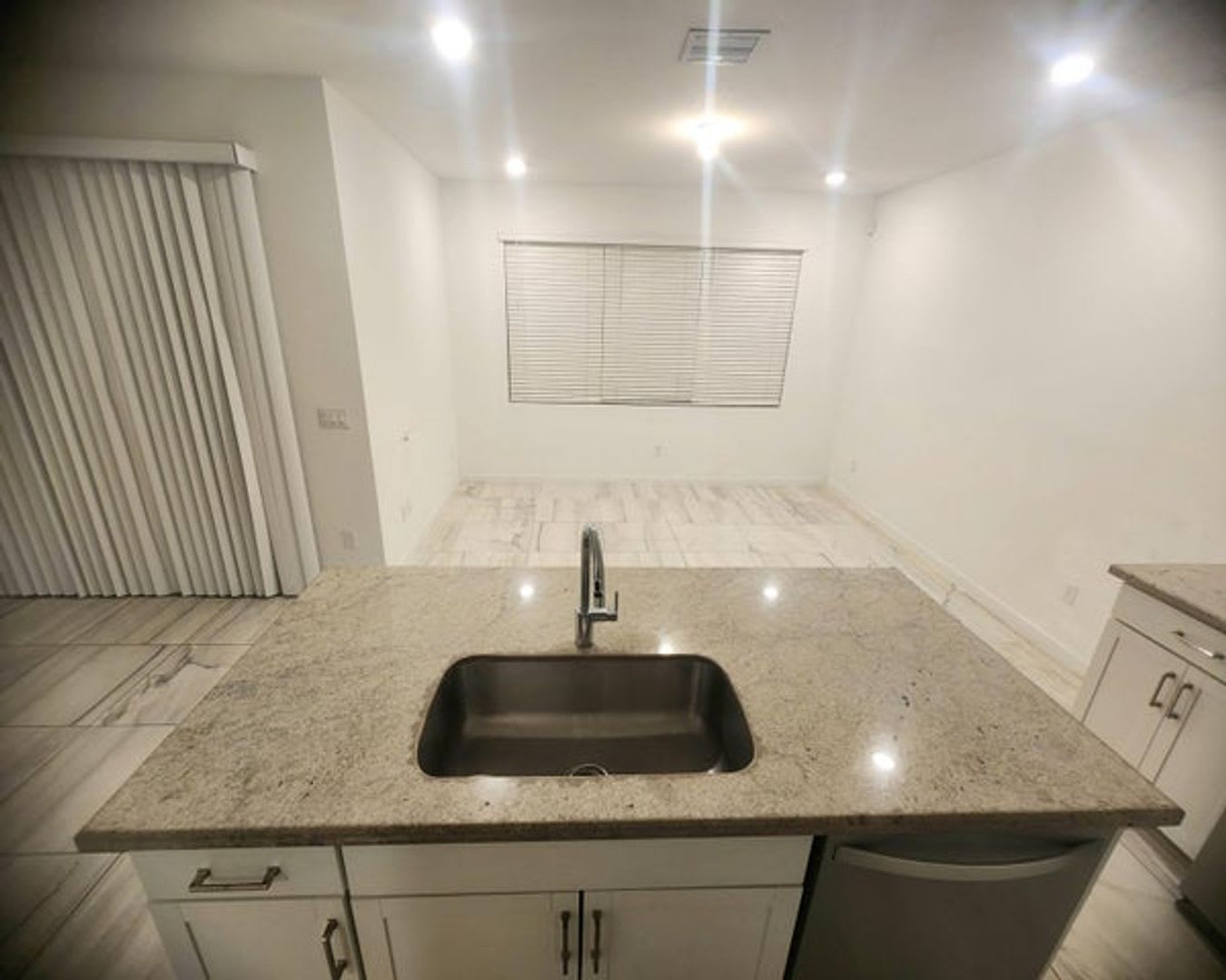 8626 Via Mar Rosso, Lake Worth (Unincorporated), FL 33467 – photo 3