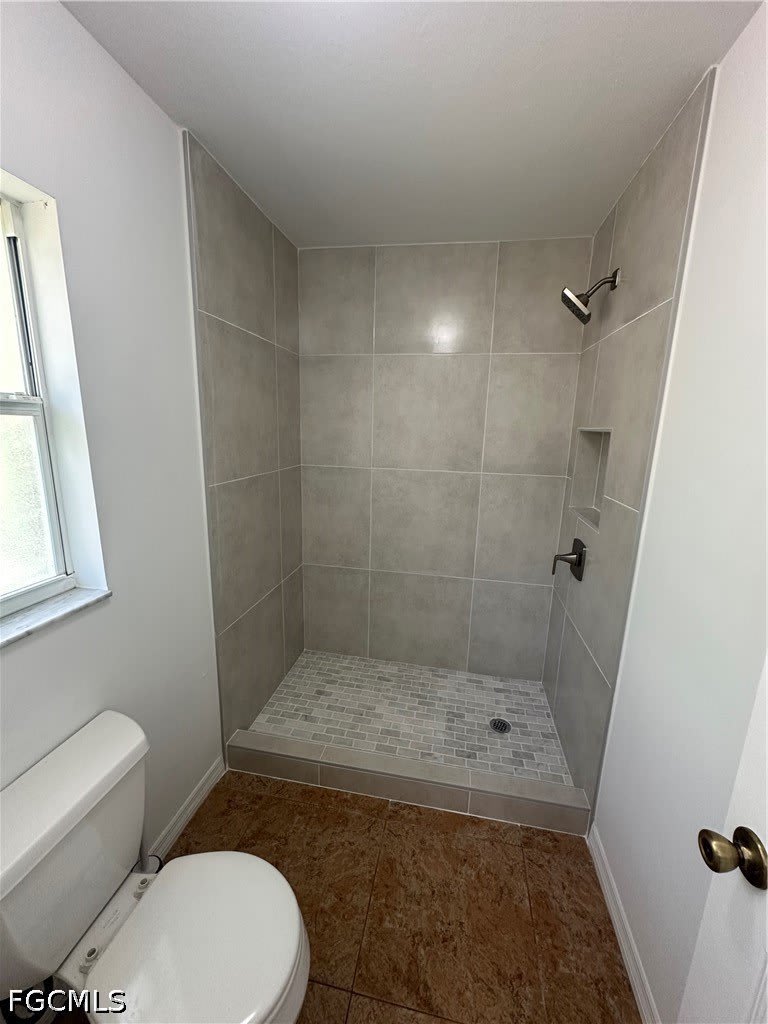 4025 10th Avenue NE – photo 5