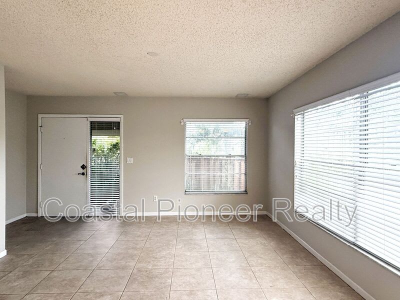 15502 Morning Dr – photo 2