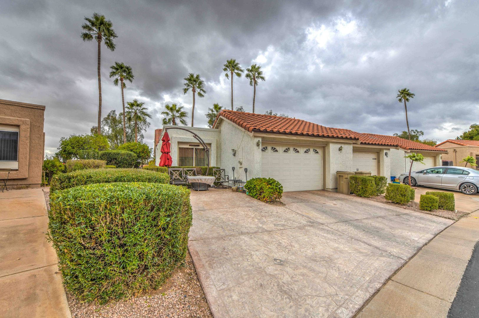 Perfect Home For Enjoying Your Winter In Arizona 2 Bed 2 Bath On The 14Th Fairway Of Heron Lakes Golf Course All In Leisure World A 45 Active Adult Resort Community Available Now Through December 14 2026 – photo 2