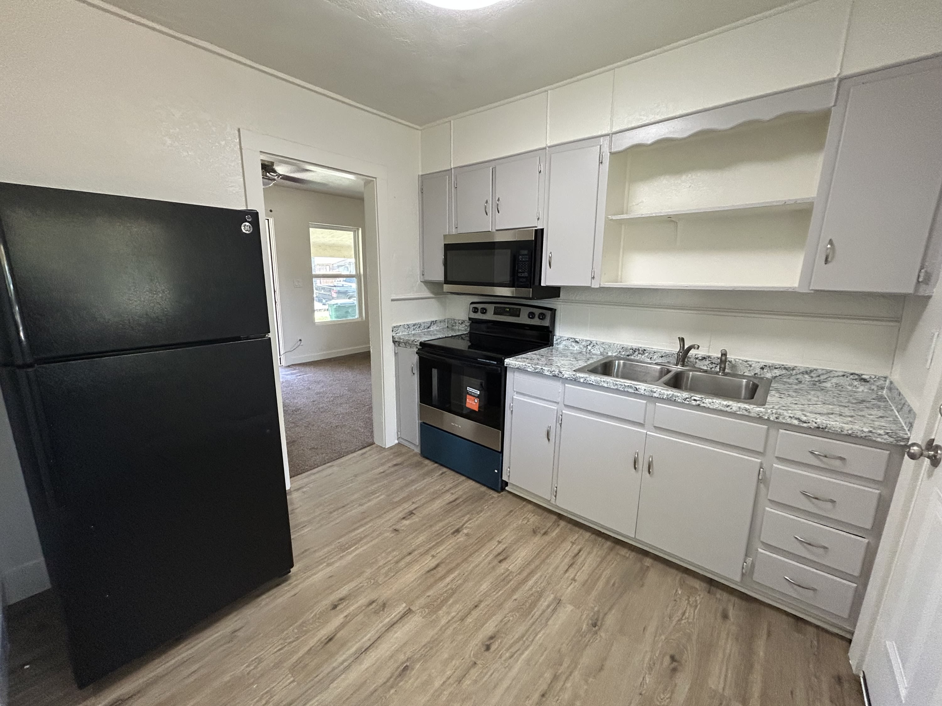 605 Macann Street – photo 3