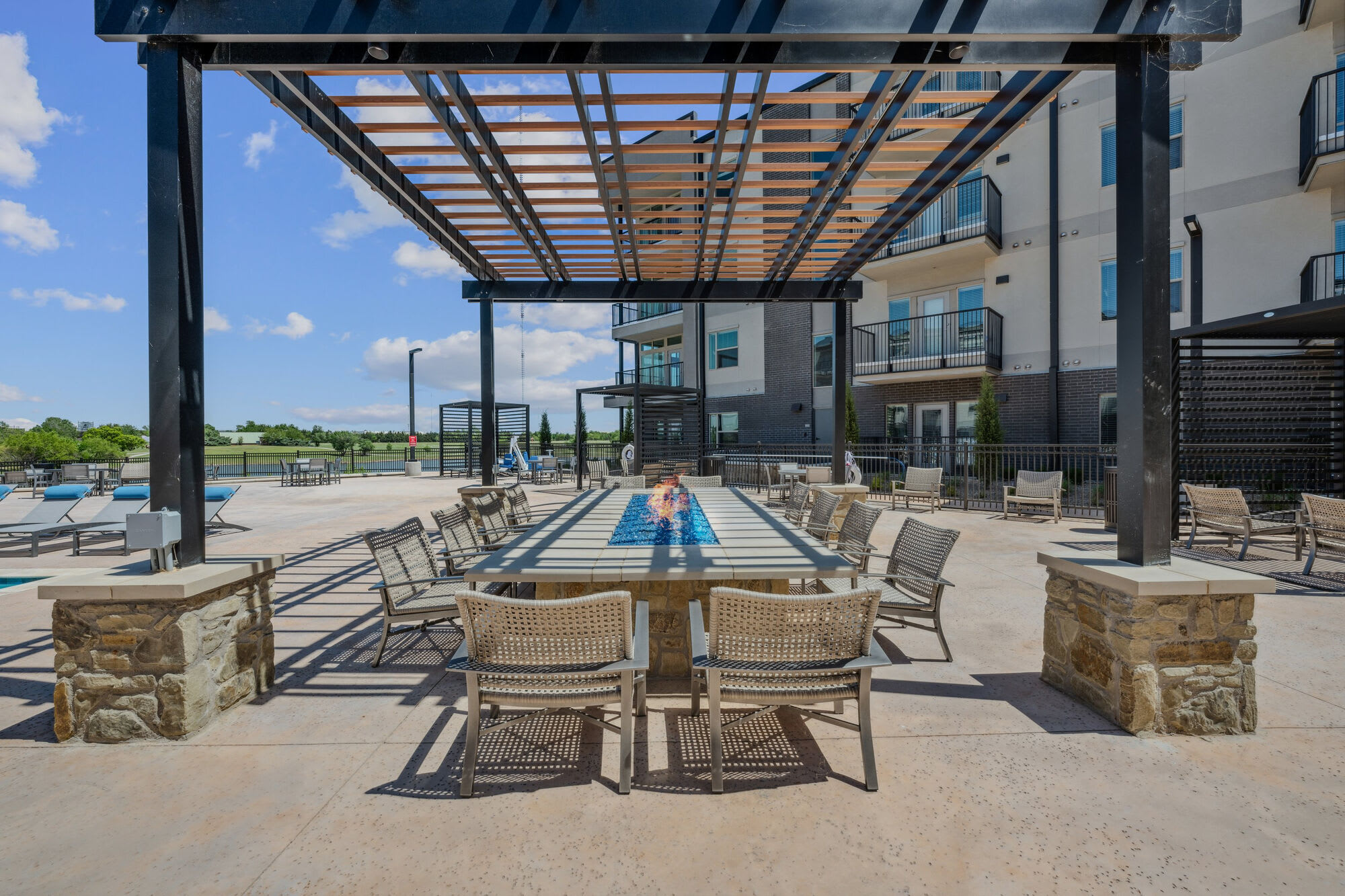 BroadVue Apartments – photo 4
