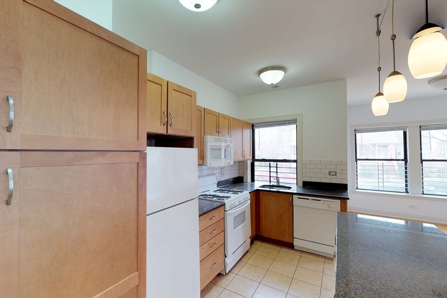5400-5408 S. Ingleside Avenue – photo 2