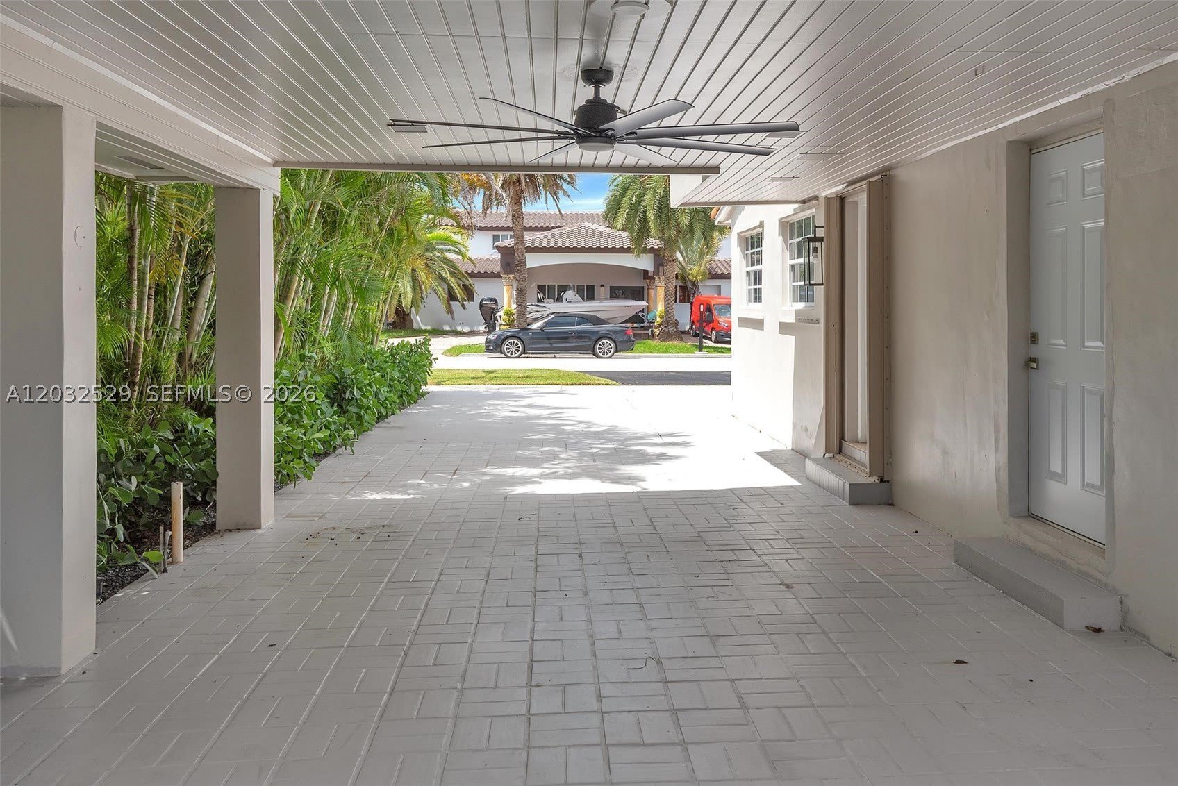 424 W 13th St – photo 4