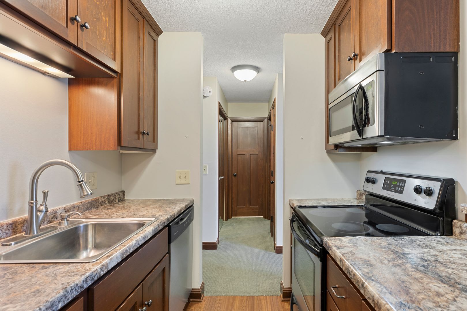 244 Morse Manor Apartments – photo 5