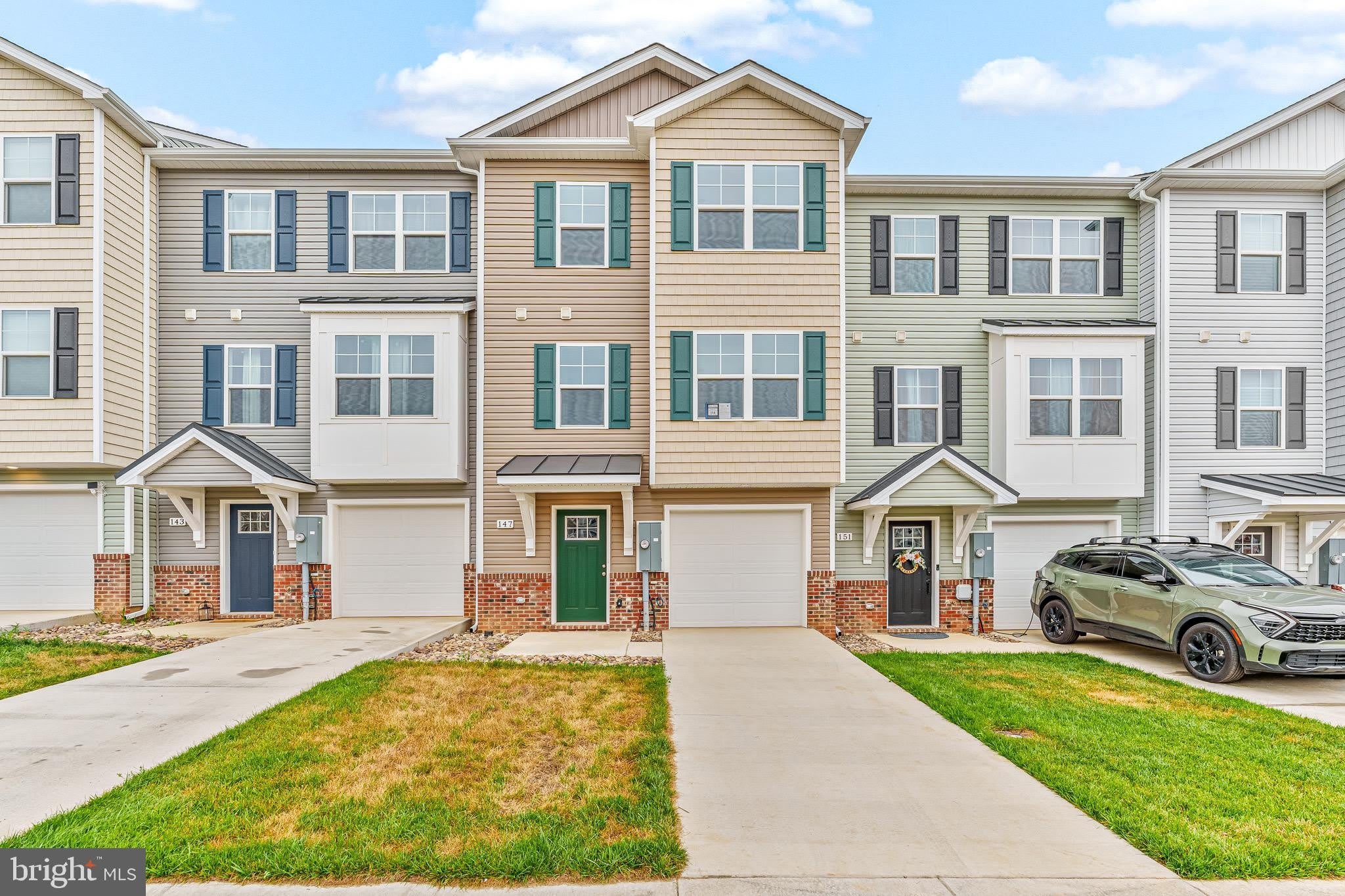 147 OLGA Drive – photo 2