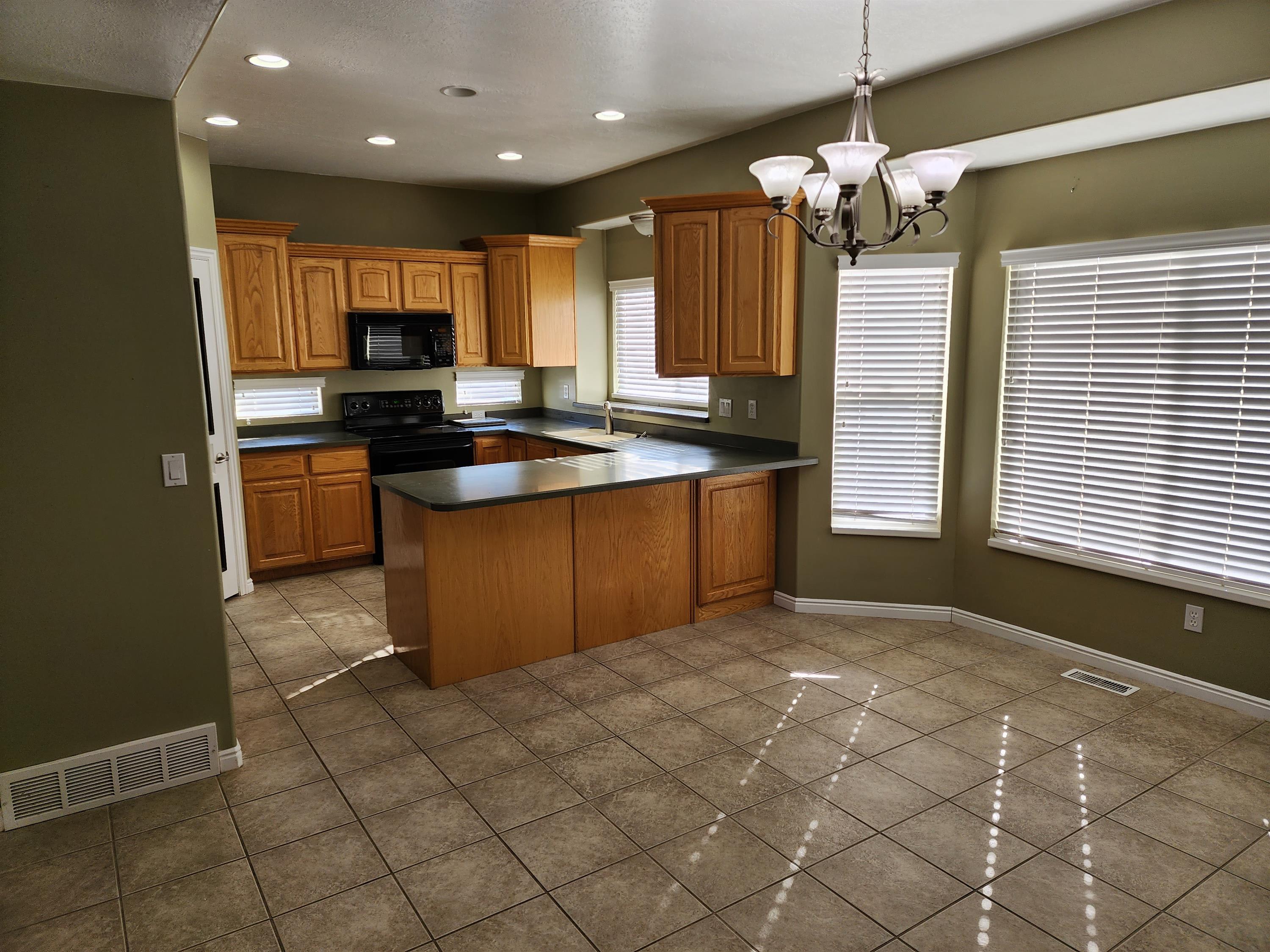 1193 North 1285 West – photo 3