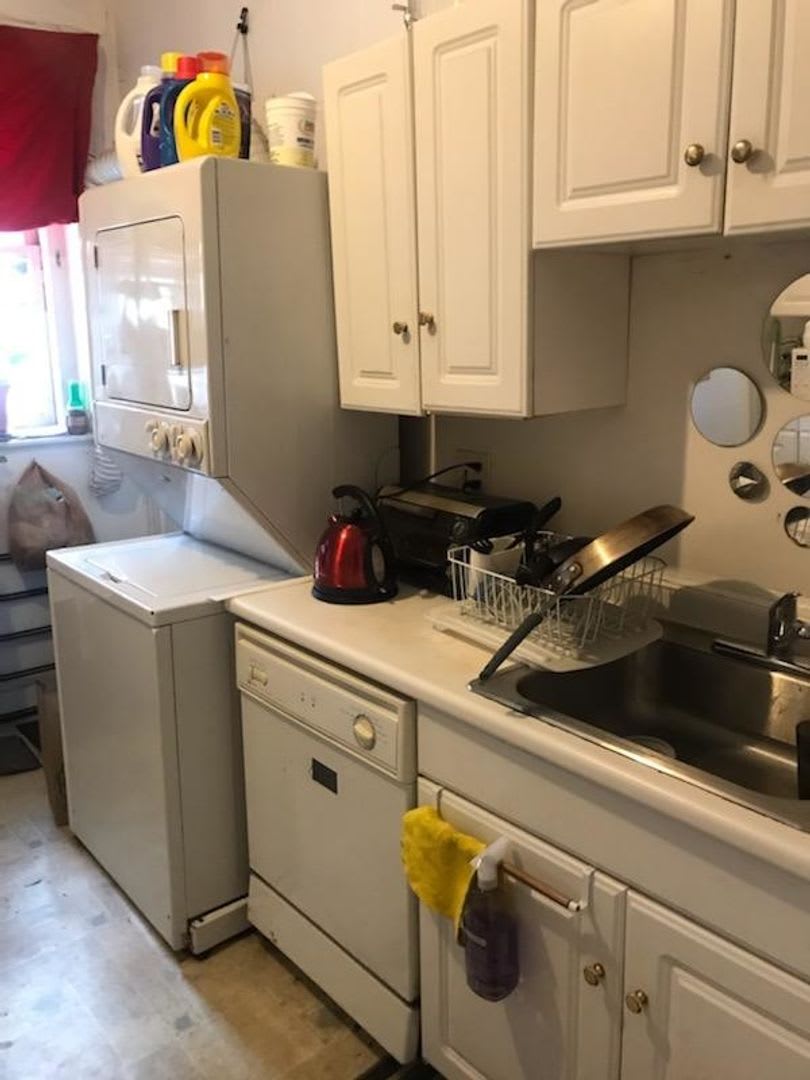 Huge 4 bed in Allston – photo 2