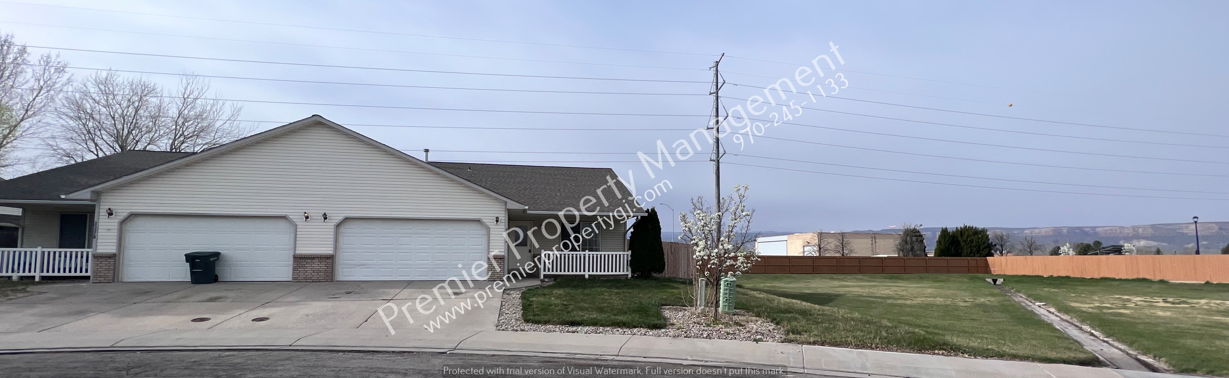 2527 Shetland Dr # A – photo 2