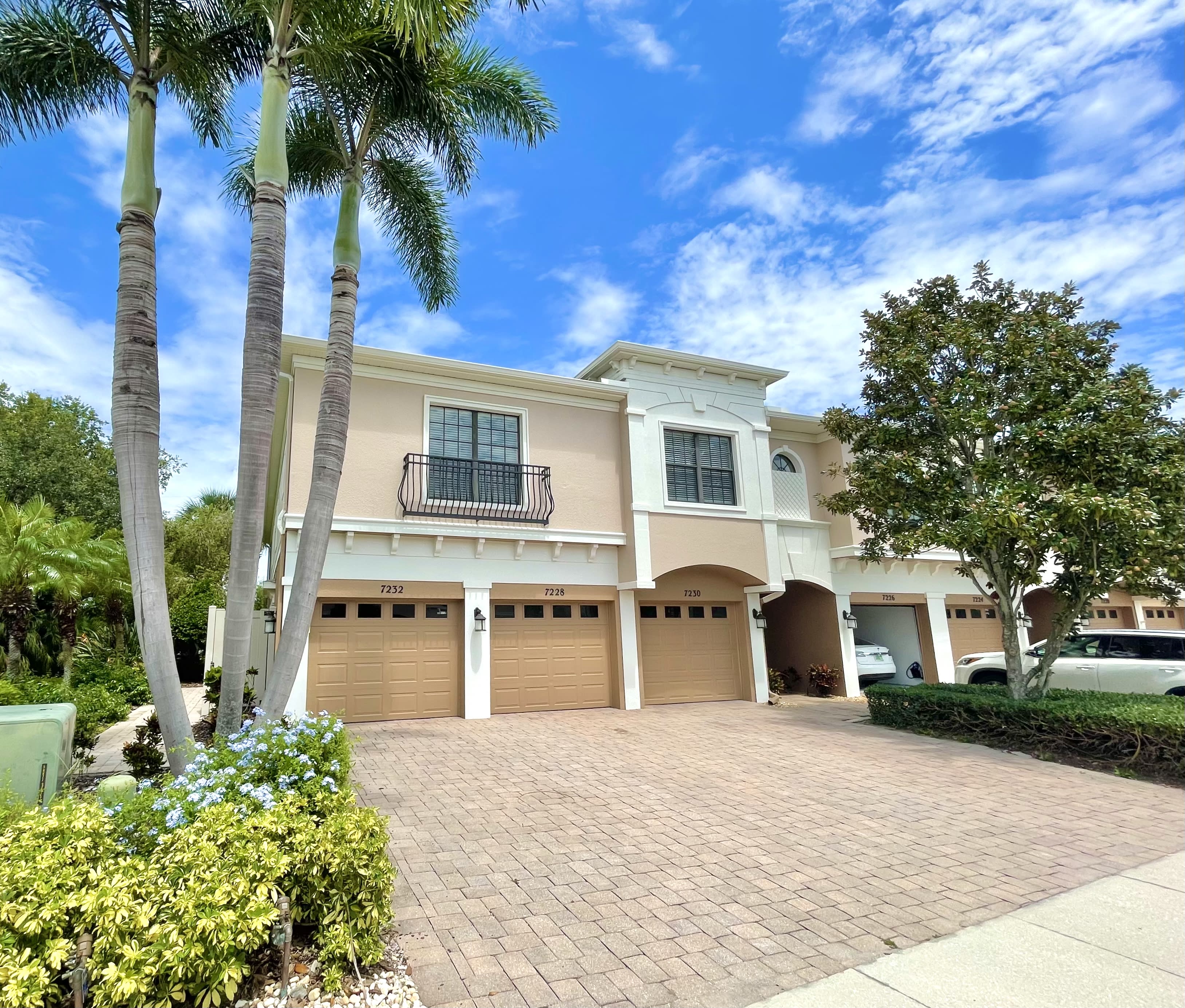 7230 Hamilton Road – photo 1