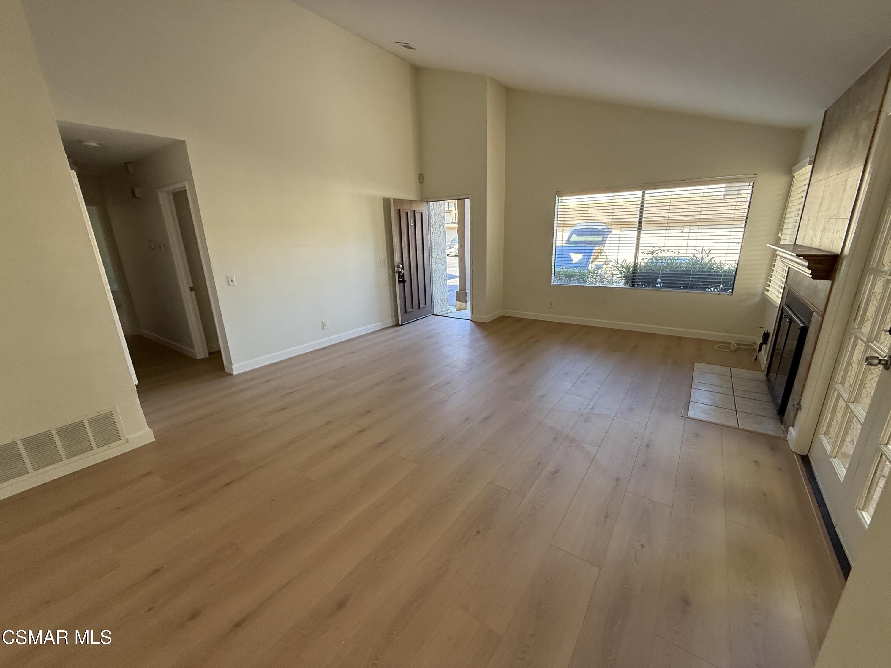 1107 Catlin Street – photo 5