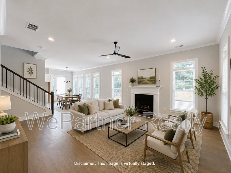 1085 Adam Circle – photo 4