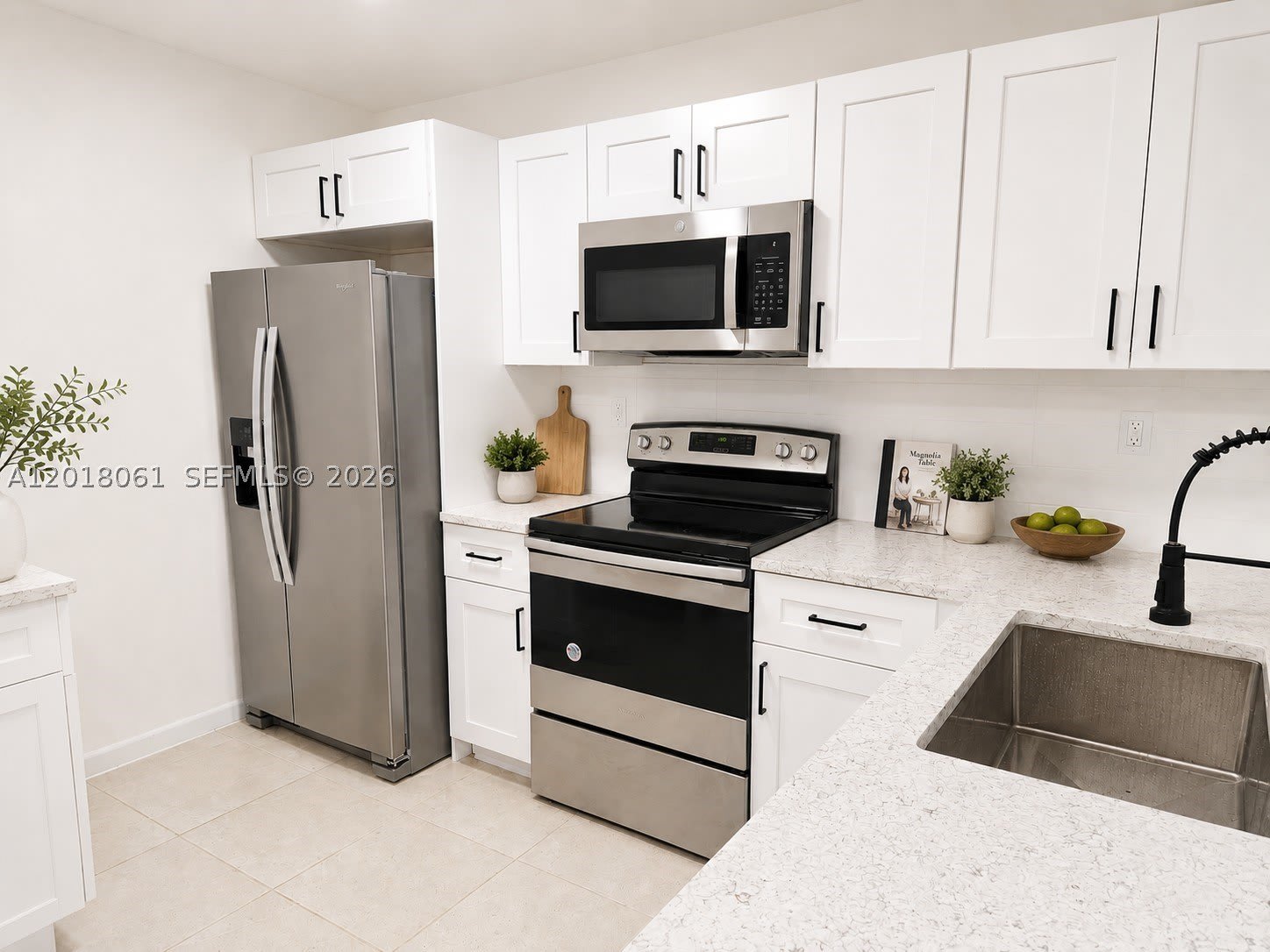 15721 SW 137th Ave – photo 3