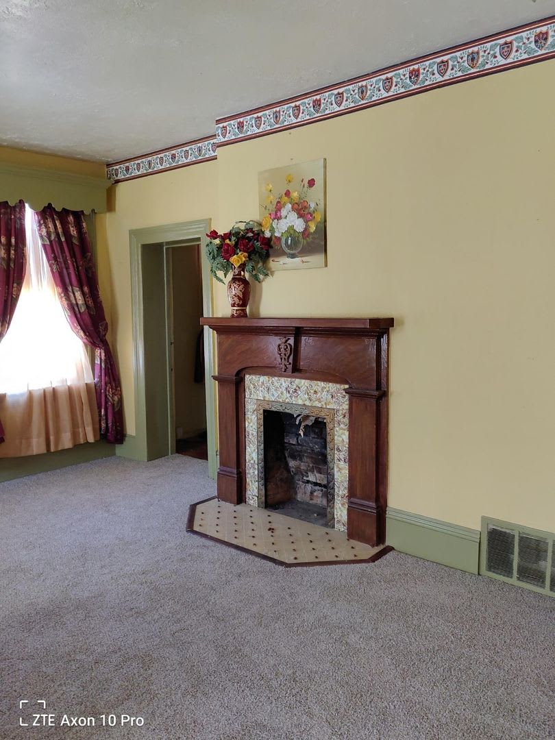 Historic Home In Downtown Bountiful 4 Bed 3 Bath – photo 4