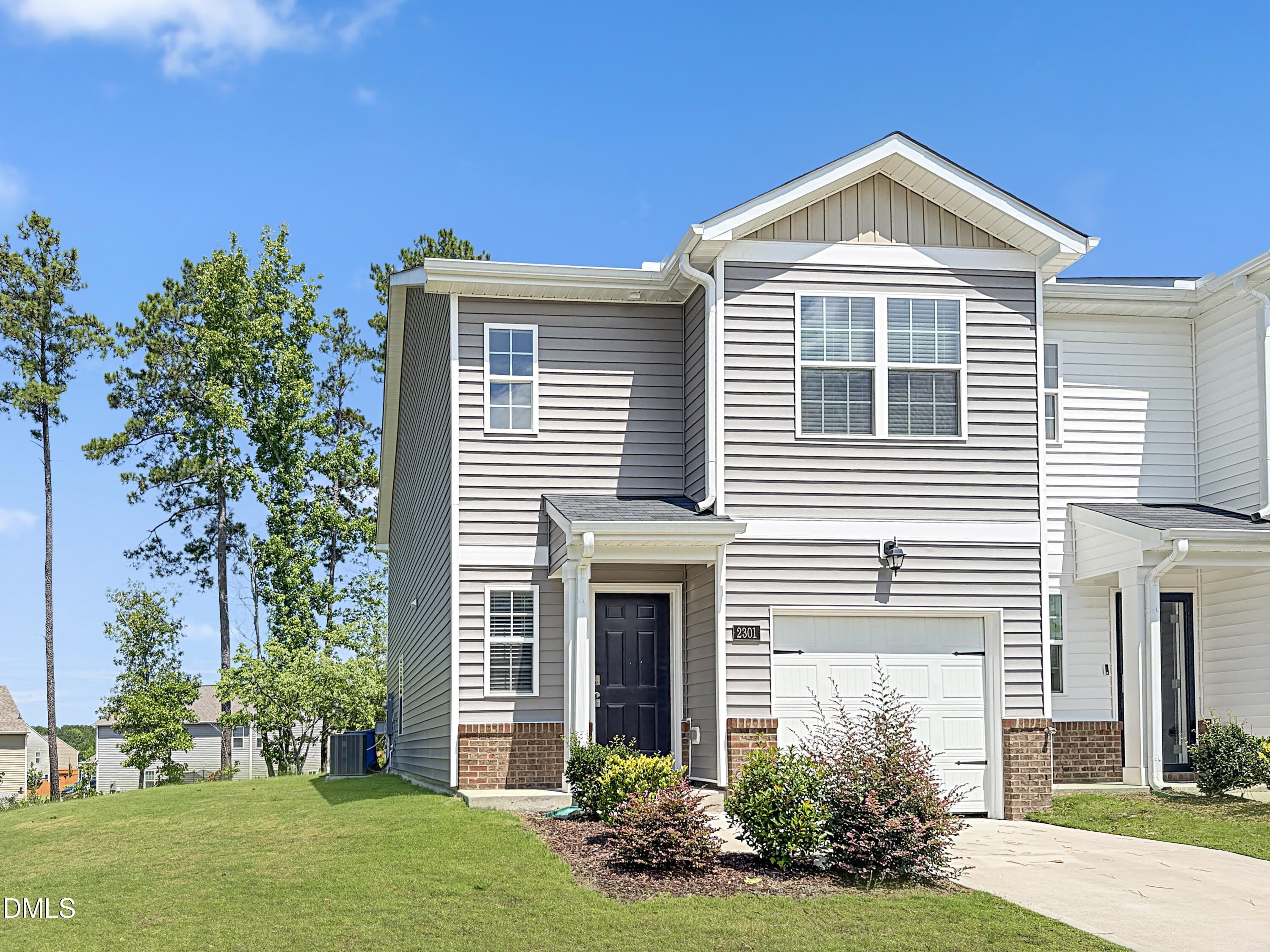 2301 Gracie Lane – photo 2