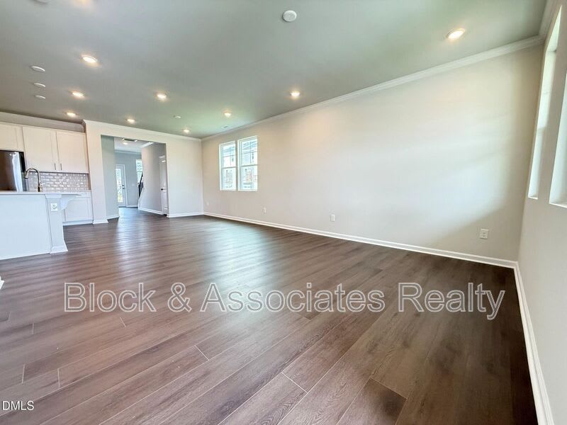 304 Marmalade Sky Ln – photo 3