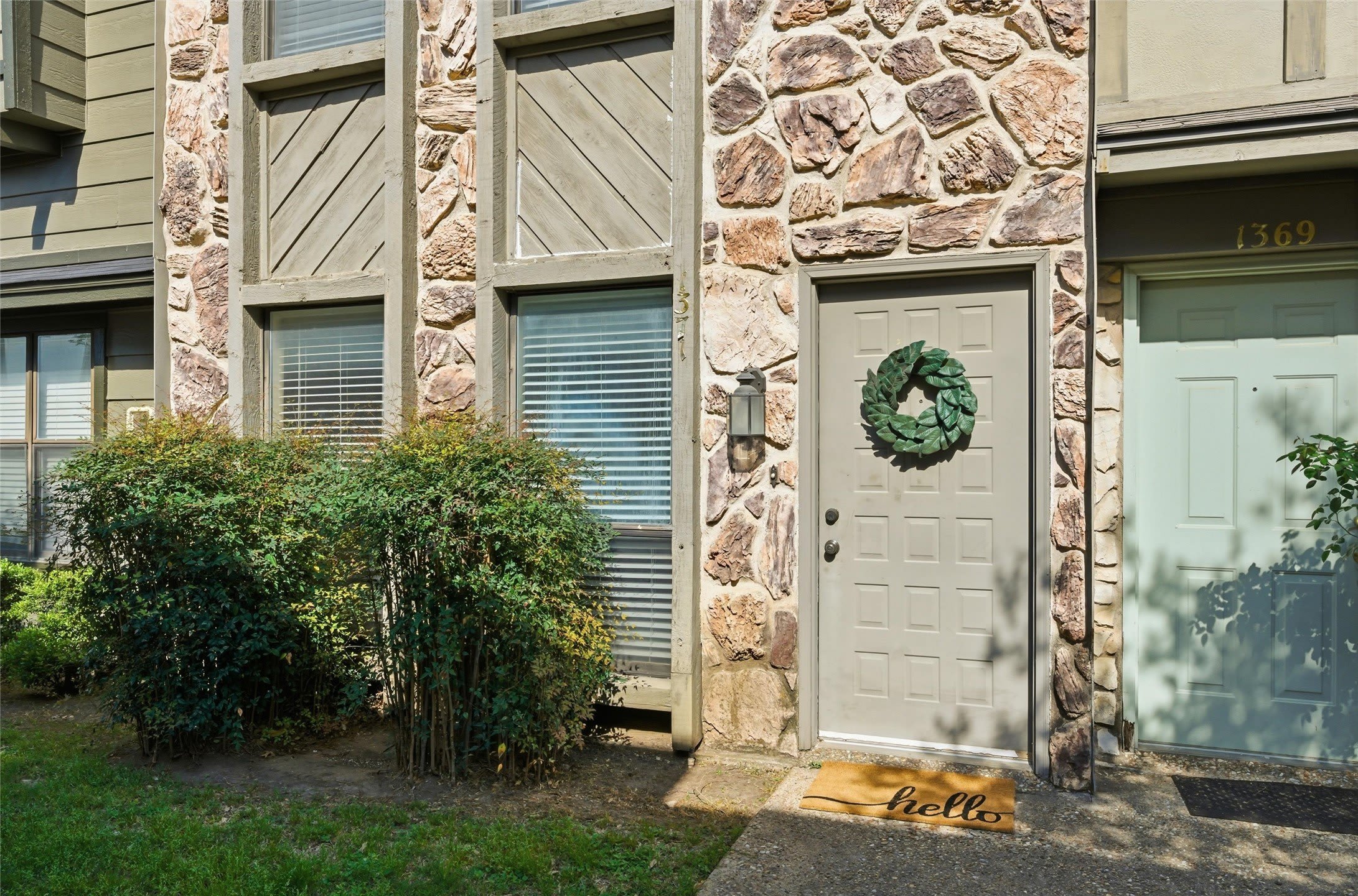 1371 S 11th Street – photo 2