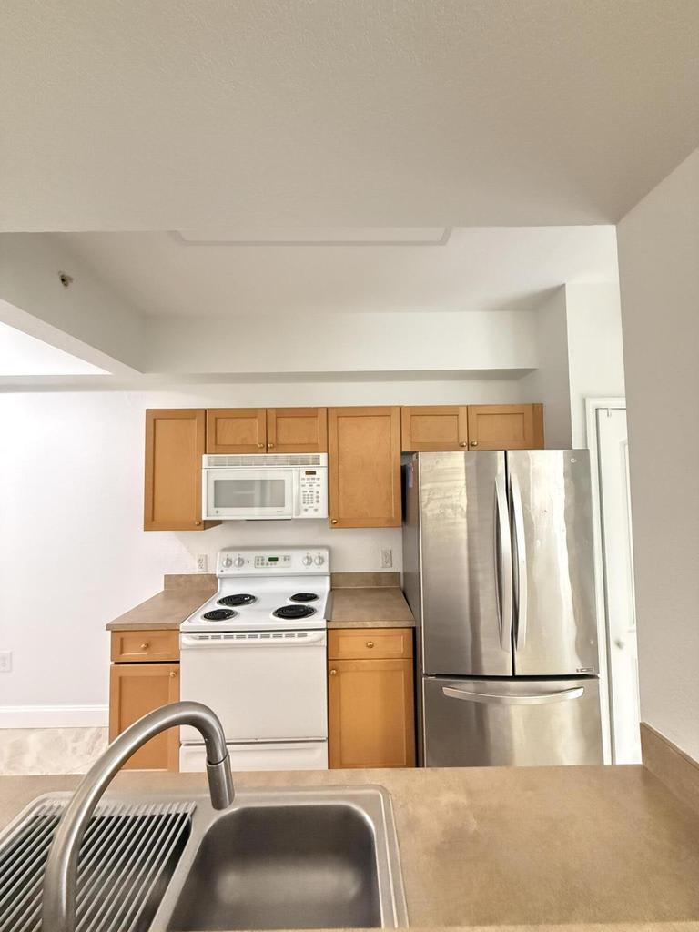 11032 Legacy Drive – photo 4