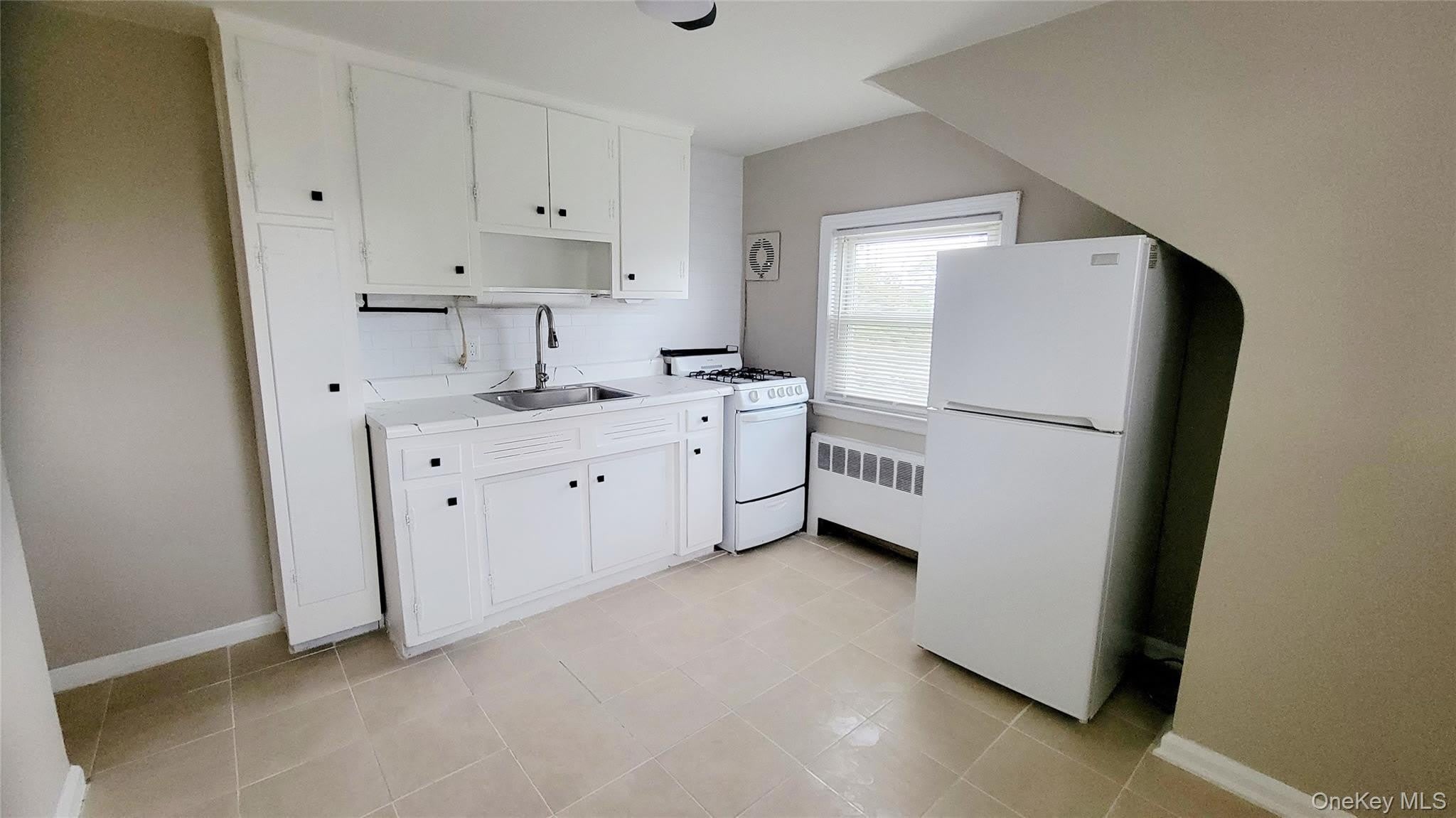 7 E Jefferson Avenue – photo 3