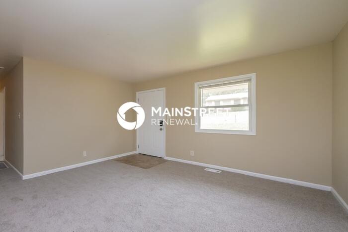 2374 Baywood Drive Southeast – photo 5