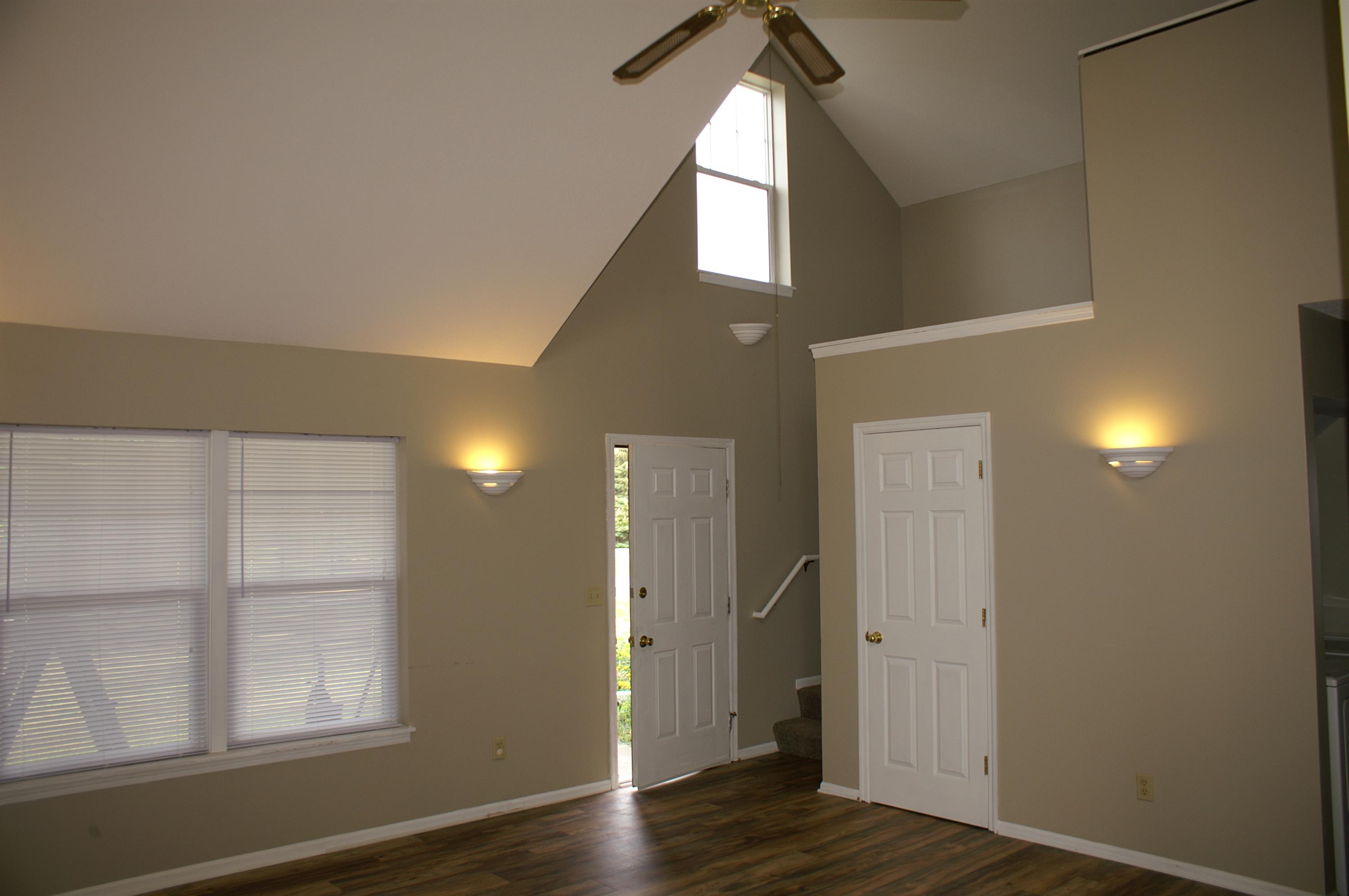 680 Circle Pine Drive A – photo 4