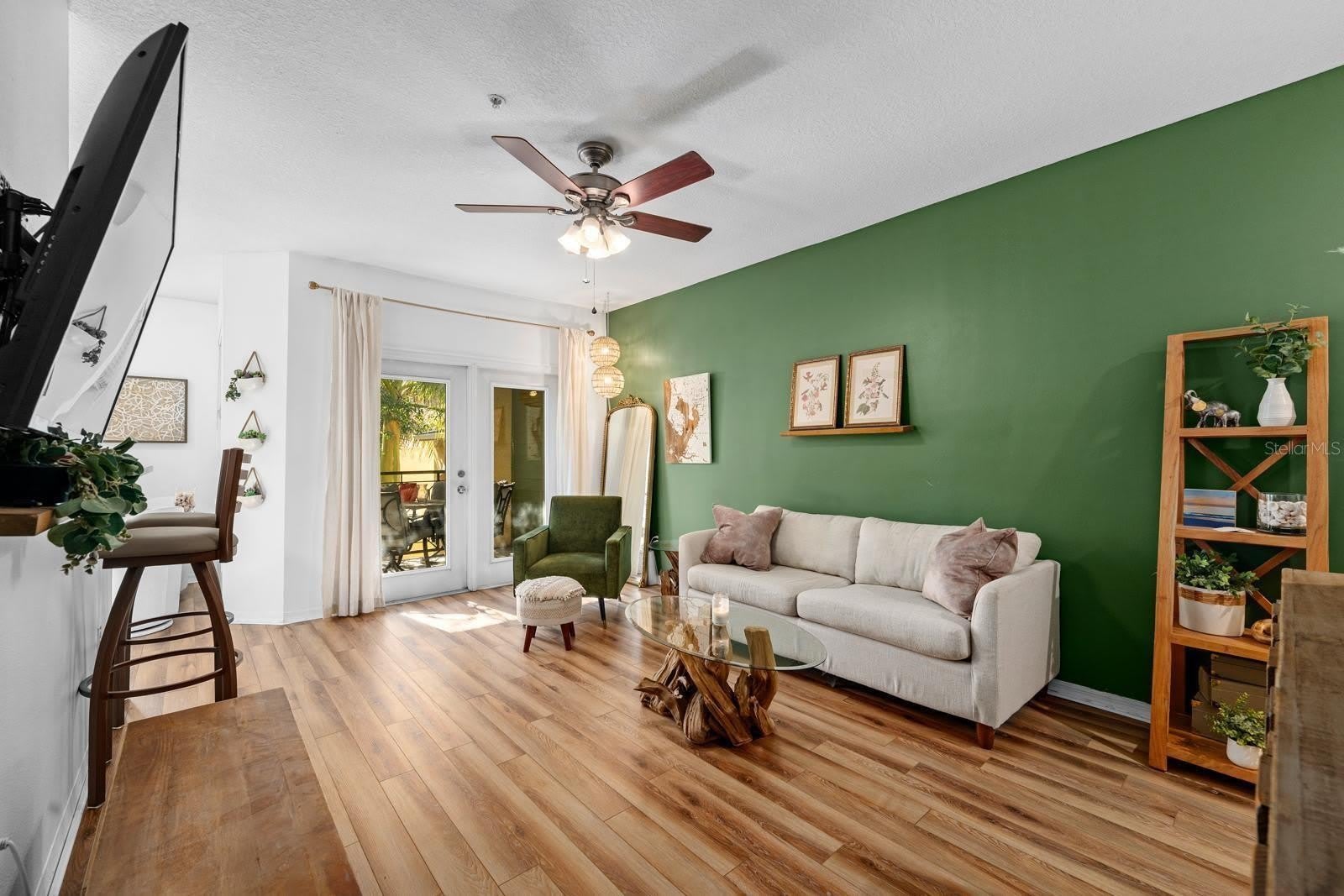 2010 E PALM Avenue – photo 4