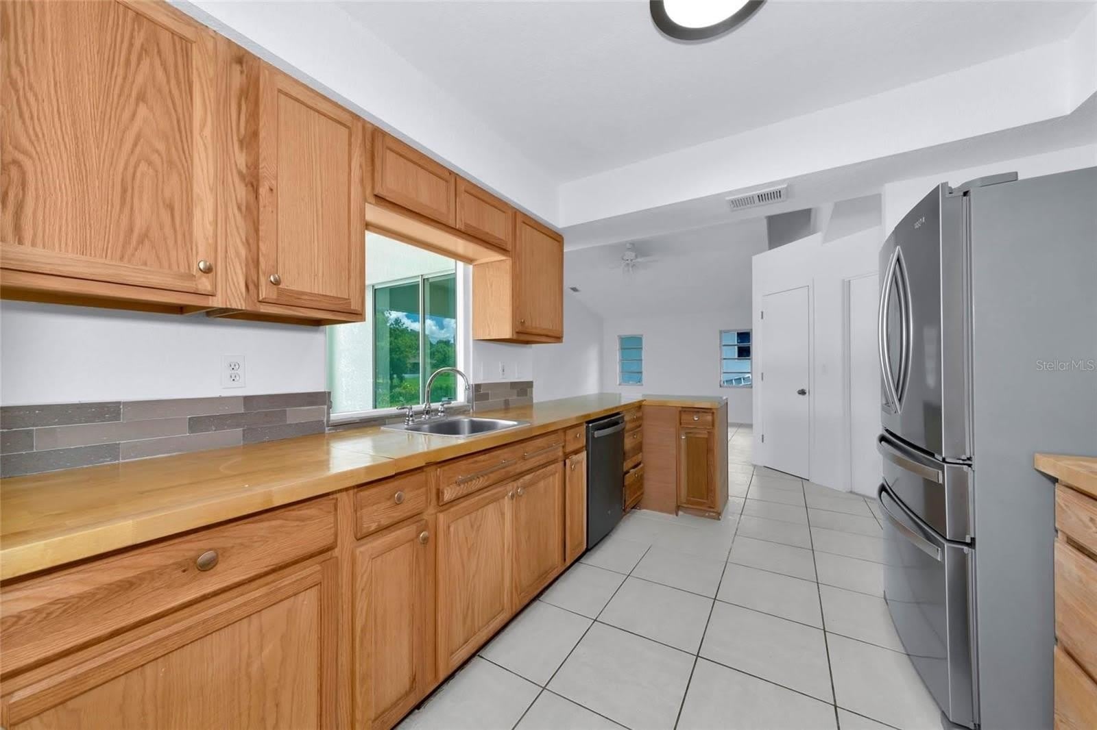 4819 WECOMA Avenue – photo 5