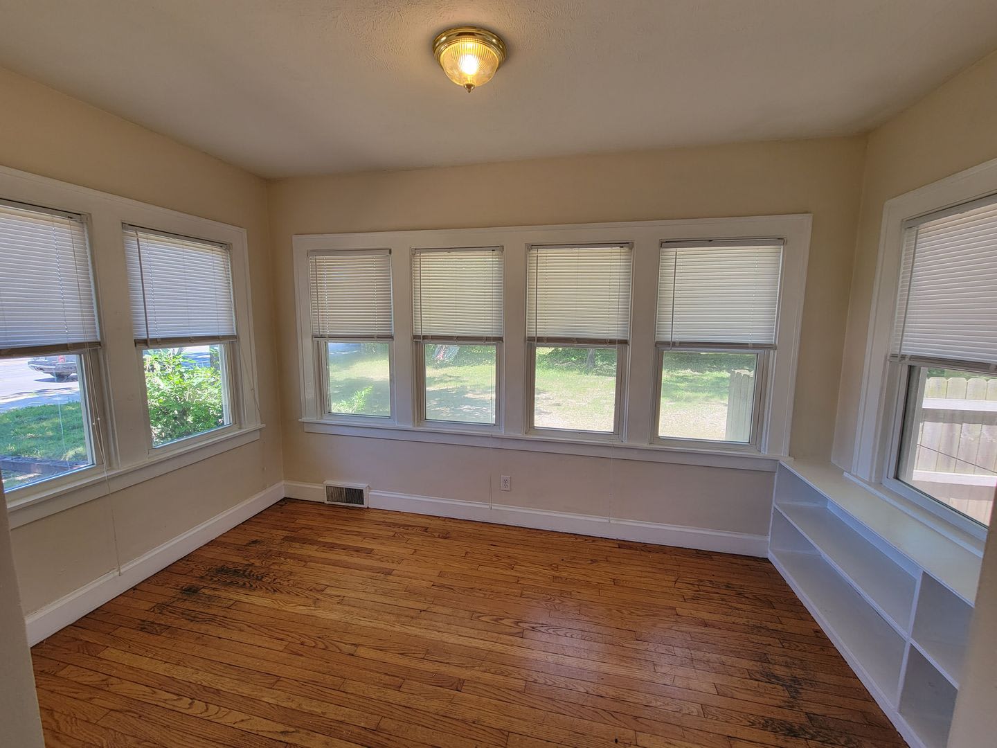 1444 South Bend Ave – photo 5
