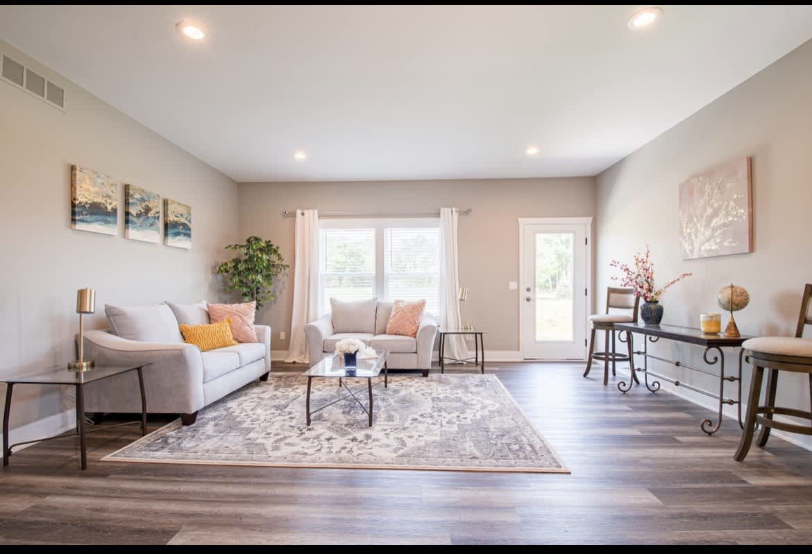67 Percy Dr 1 – photo 4