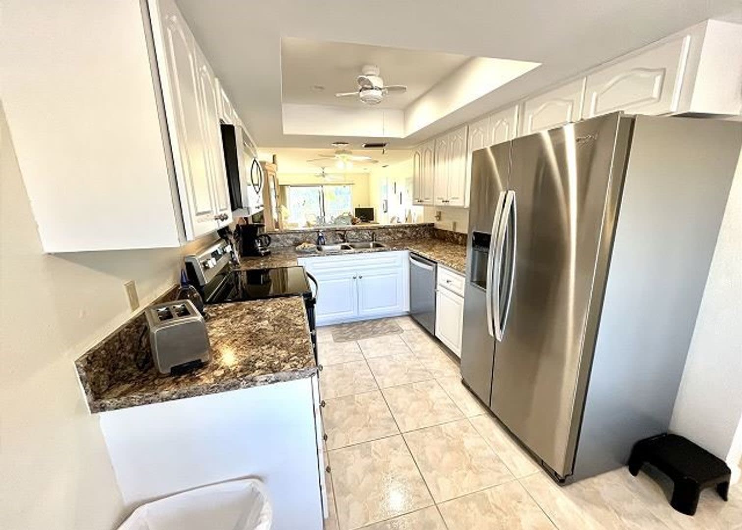 Lovely FURNISHED Condo in Rock Dove Community – photo 4